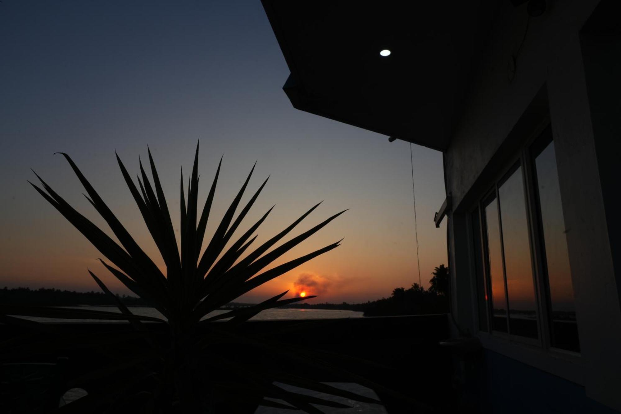River View Resort Pondicherry Exterior foto