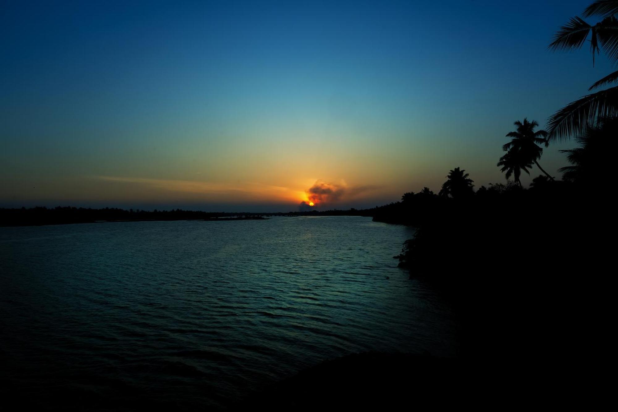 River View Resort Pondicherry Exterior foto