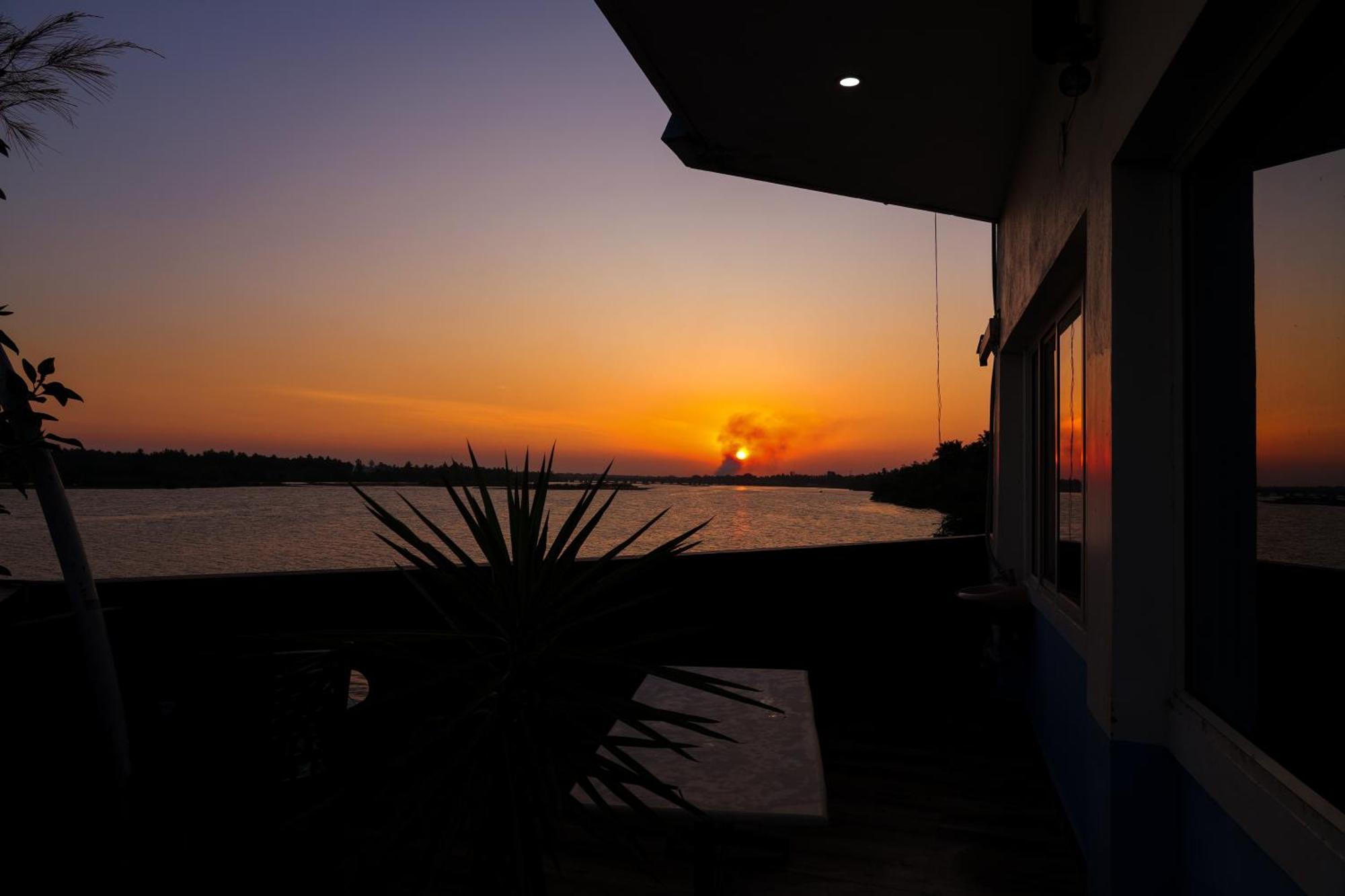 River View Resort Pondicherry Exterior foto