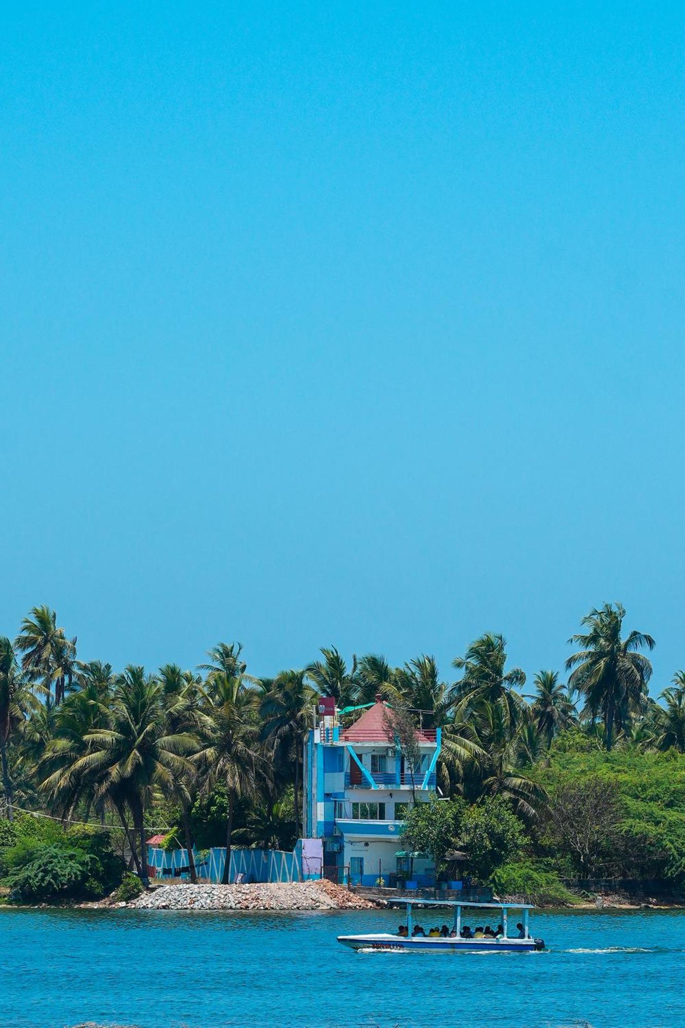 River View Resort Pondicherry Exterior foto